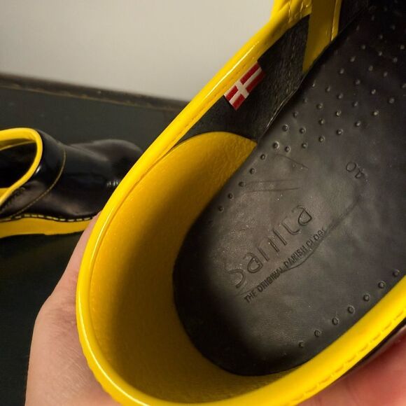 Sanita Xenia Danish Clog Black Patent Yellow Trim Size 40 - Picture 5 of 5